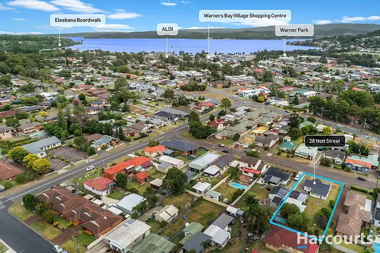 28 Nott Street, Warners Bay NSW 2282