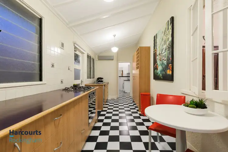 142 Safety Bay Road, Shoalwater WA 6169