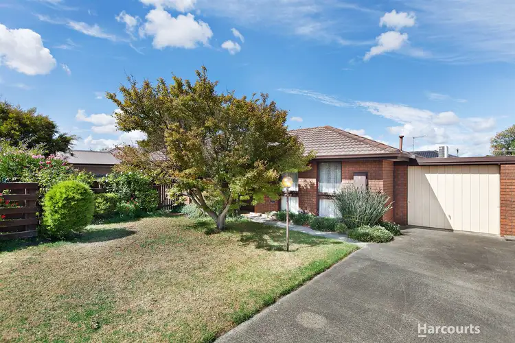 4/18-19 Henty Street, Pakenham VIC 3810