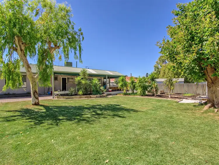 19 Heaton Way, Safety Bay WA 6169