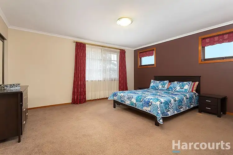 Sixth view of Homely house listing, 5 Corunna Court, Glen Waverley VIC 3150