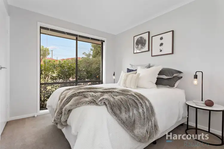 Seventh view of Homely house listing, 4 Teralba Close, Mill Park VIC 3082