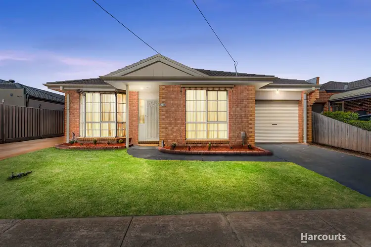 1/30 Highlands Avenue, Airport West VIC 3042