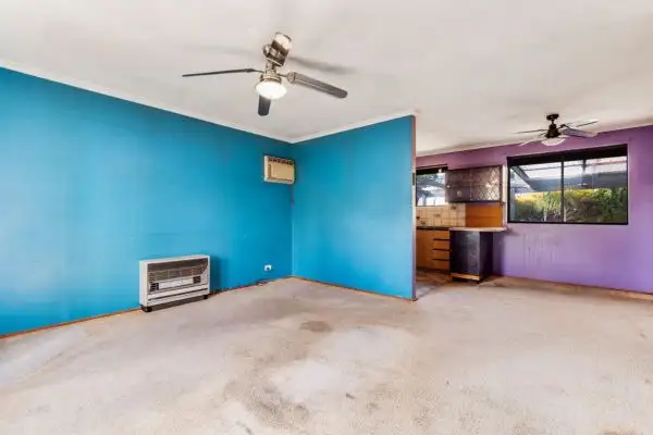 Second view of Homely house listing, 4 Elmeade Drive, Hallett Cove SA 5158