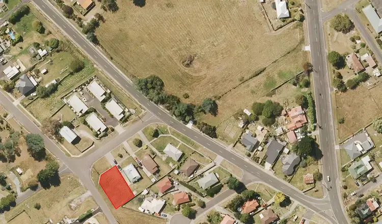 5 Trent Street, Beaconsfield TAS 7270