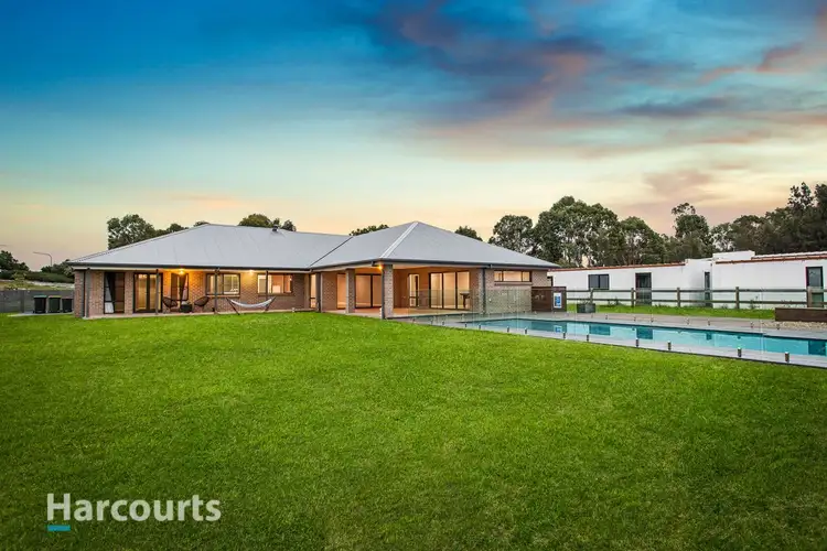 8 Comargo Lane, Luddenham NSW 2745