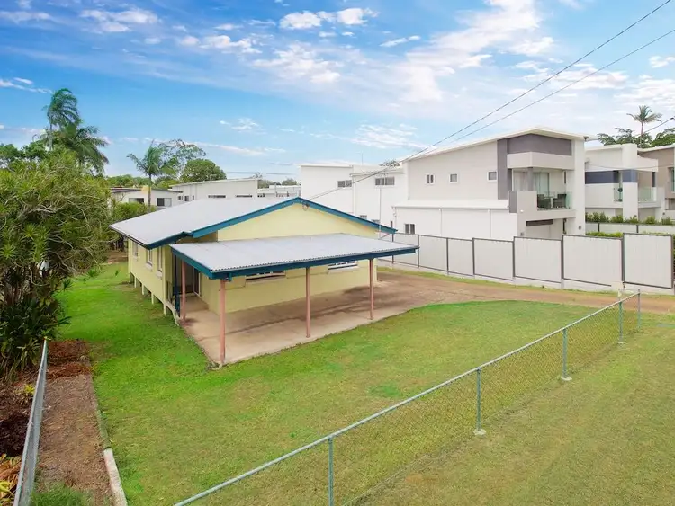 Second view of Homely house listing, 77 Somerfield Street, Upper Mount Gravatt QLD 4122