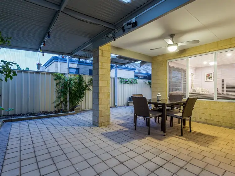 Unit 6/31 Peppermint Gardens, Aubin Grove WA 6164