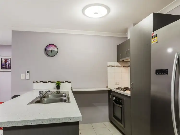 Seventh view of Homely house listing, Unit 6/31 Peppermint Gardens, Aubin Grove WA 6164