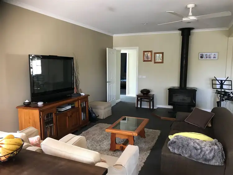 Fourth view of Homely house listing, 37 Villeneuve Street, Alexandra VIC 3714