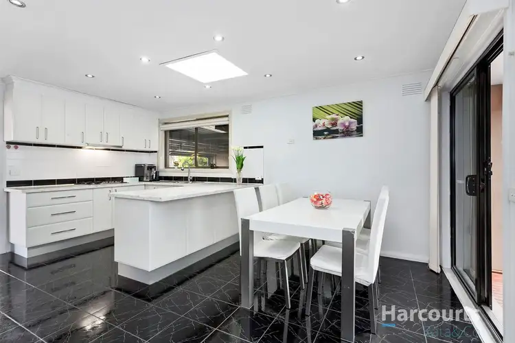 Fifth view of Homely house listing, 10 Macarthur Court, Mill Park VIC 3082