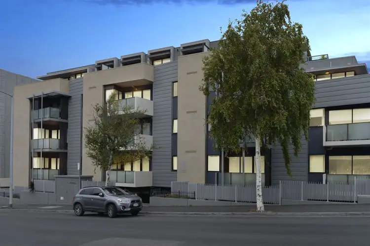Main view of Homely unit listing, 4/166 Bathurst Street, Hobart TAS 7000