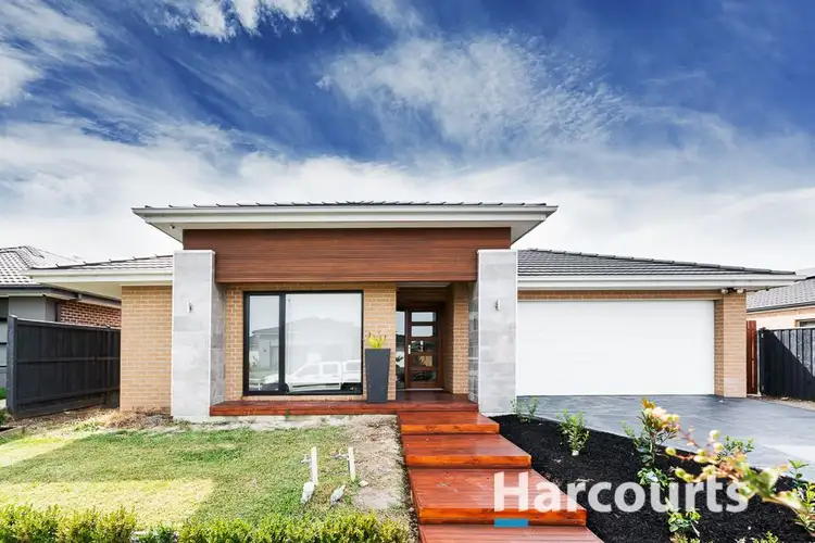 10 Glendora Avenue, Clyde VIC 3978