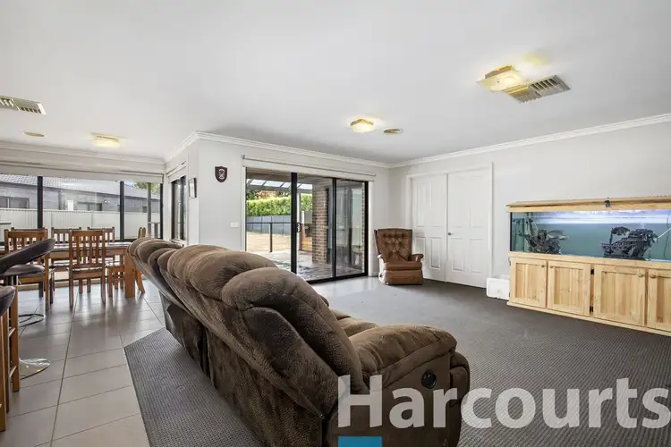 Fifth view of Homely house listing, 8 Drysdale Court, Alfredton VIC 3350