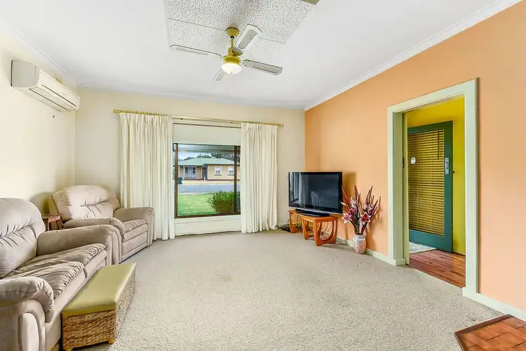 17 Long Street, Tintinara SA 5266
