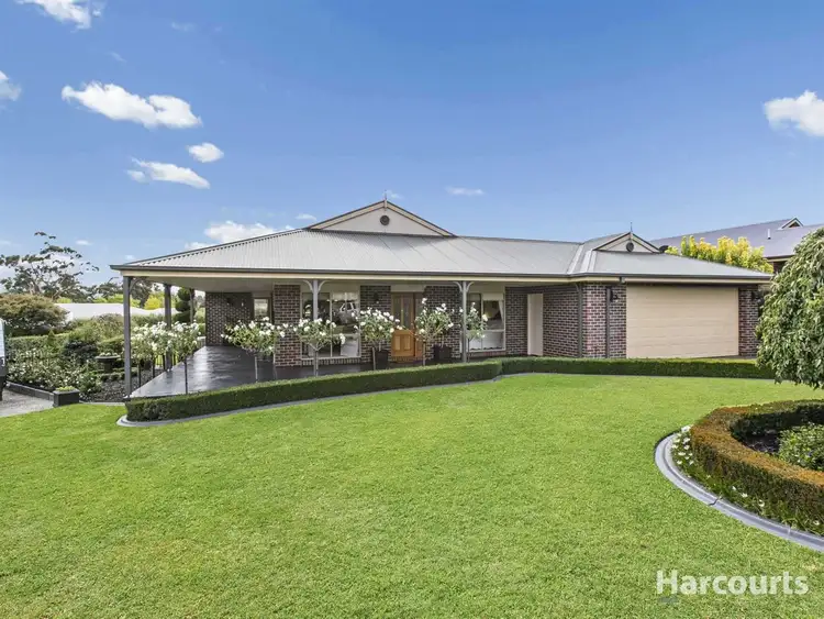 Second view of Homely house listing, 7 Angus Court, Warragul VIC 3820