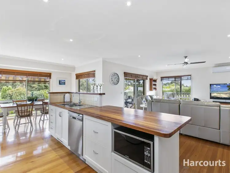 Fifth view of Homely house listing, 7 Angus Court, Warragul VIC 3820