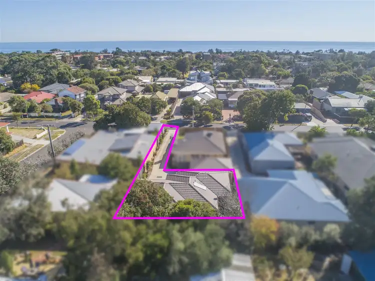 Second view of Homely unit listing, 2/165 Fortescue Avenue, Seaford VIC 3198
