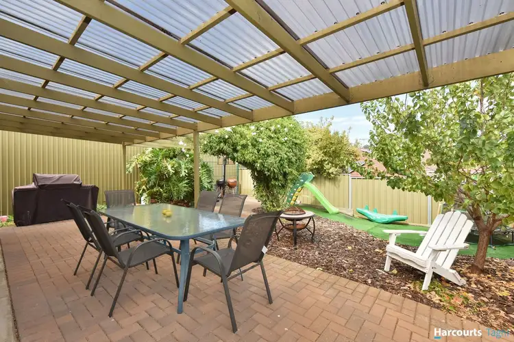 22 Jeanette Crescent, Aberfoyle Park SA 5159