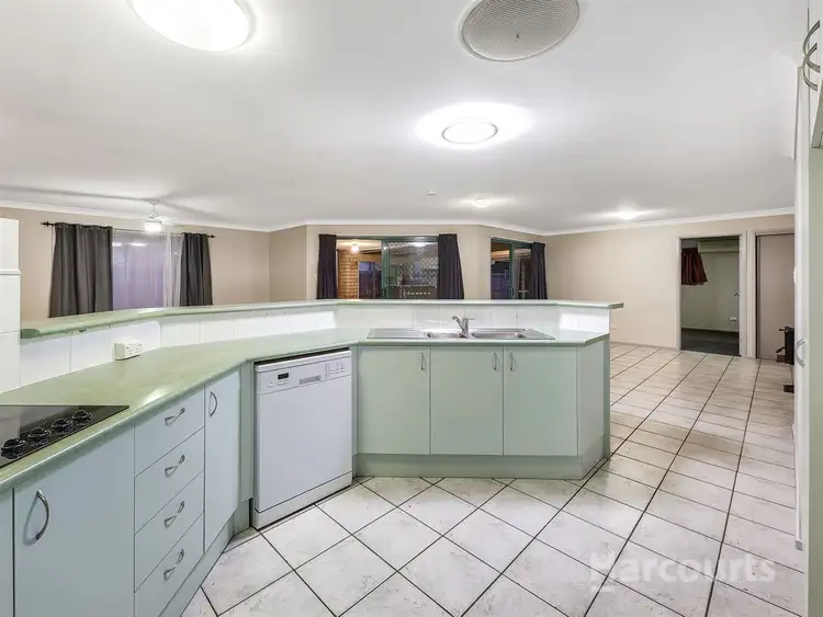Sixth view of Homely house listing, 8 Violet close, Fitzgibbon QLD 4018
