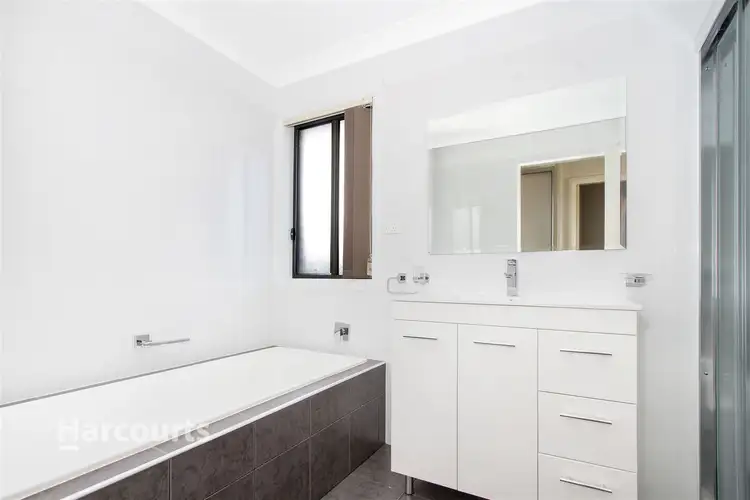 Sixth view of Homely villa listing, 8/126 Kanahooka Road, Kanahooka NSW 2530