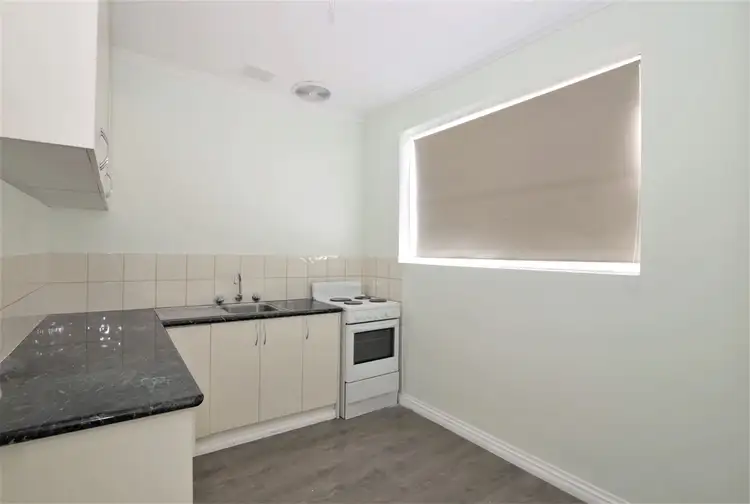 4/2 Browning Ave, Clayton South VIC 3169