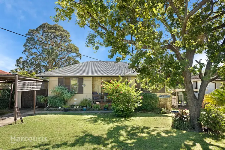 24 London Street, Berkeley NSW 2506