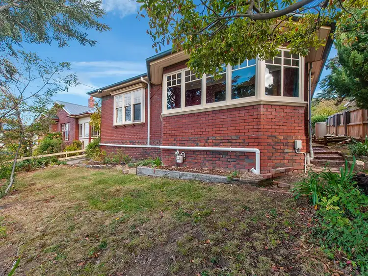 52 Augusta Road, Lenah Valley TAS 7008