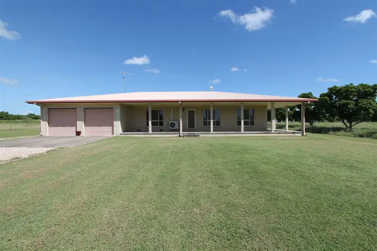 94 Elisa Road, Mount Kelly QLD 4807