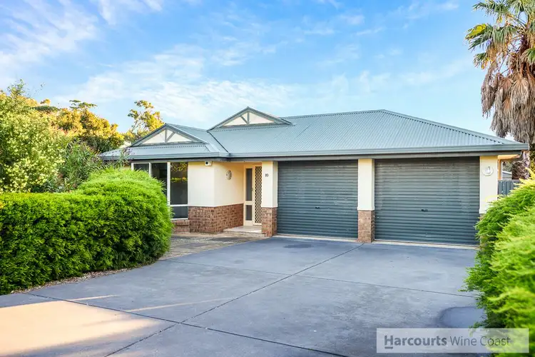 10 Alexander Street