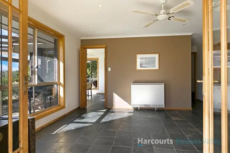 Fifth view of Homely house listing, 3 Wilksch Ct, Williamstown SA 5351