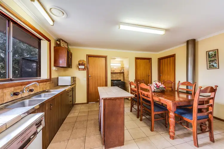 Second view of Homely house listing, 10 Dardell Court, Norlane VIC 3214