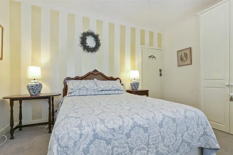 Sixth view of Homely house listing, 1 Douglas Court, Leongatha VIC 3953