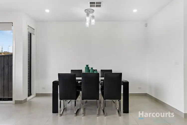 Fifth view of Homely house listing, 28 Weaver Street, Doreen VIC 3754