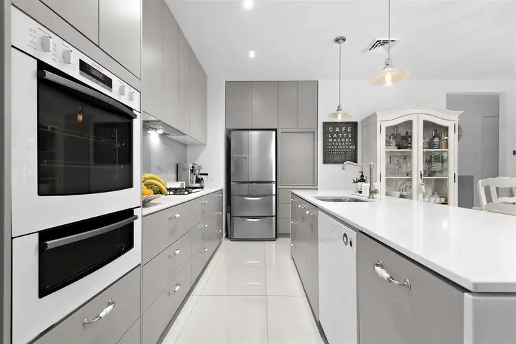 Fifth view of Homely house listing, 6 Sage Close, Alfredton VIC 3350