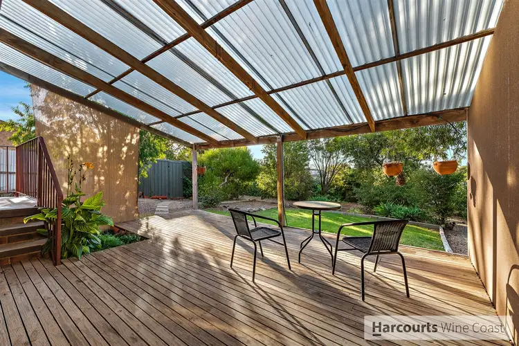 19 Domain Street, Moana SA 5169
