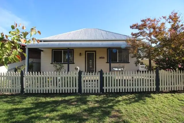 Main view of Homely house listing, 32 Hurley Street, Cootamundra NSW 2590