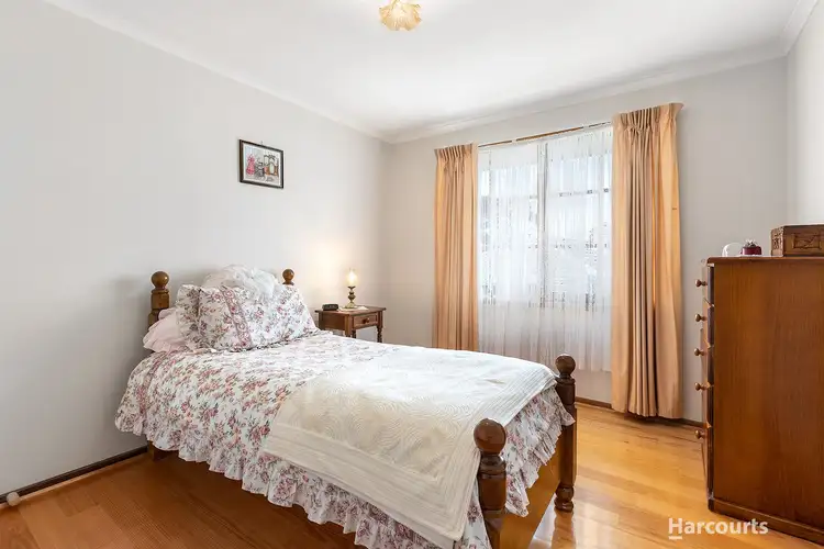Sixth view of Homely house listing, 7 Mikkell Court, Pakenham VIC 3810