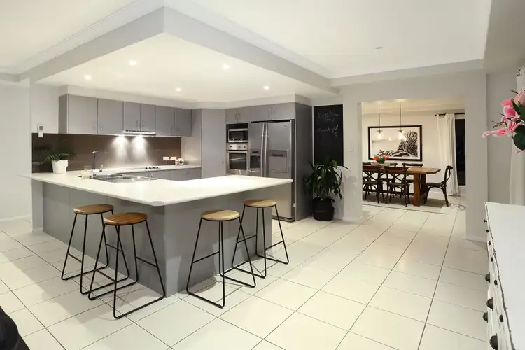 Fifth view of Homely house listing, 10 Entry Drive, Merrimac QLD 4226