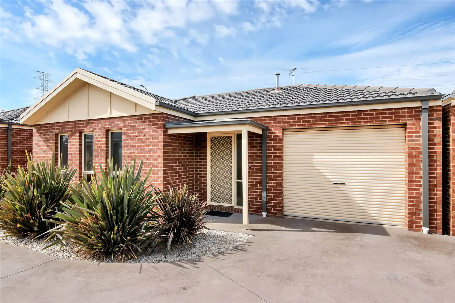 Main view of Homely house listing, 4/31-33 Cranbourne Drive, Corio VIC 3214