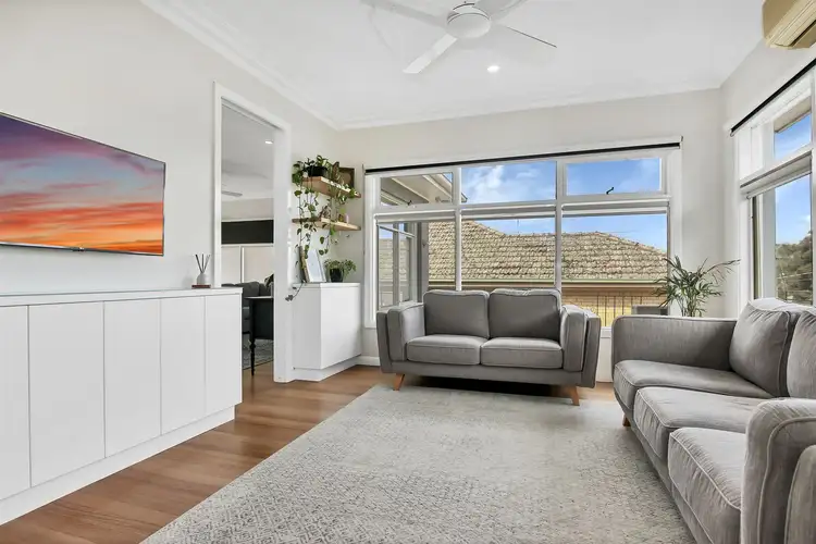 Fifth view of Homely house listing, 11 Edgecombe Street, Hamlyn Heights VIC 3215