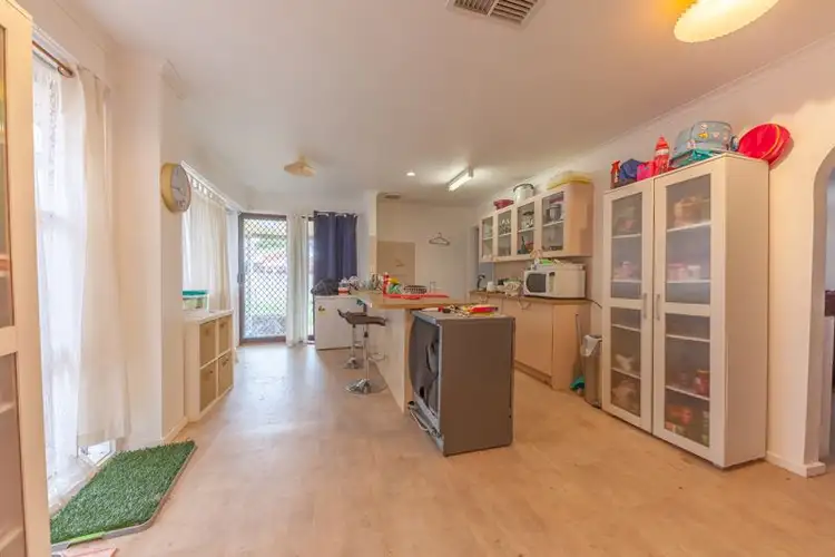Fifth view of Homely house listing, 1 Fulton Court, Wangaratta VIC 3677