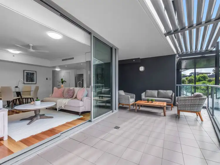 10005/8 Harbour Road, Hamilton QLD 4007