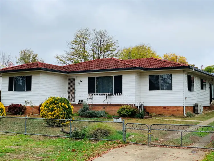 58 West Avenue, Glen Innes NSW 2370