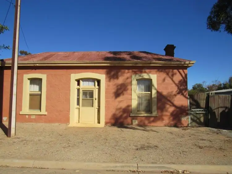 2 Railway Street, Peterborough SA 5422