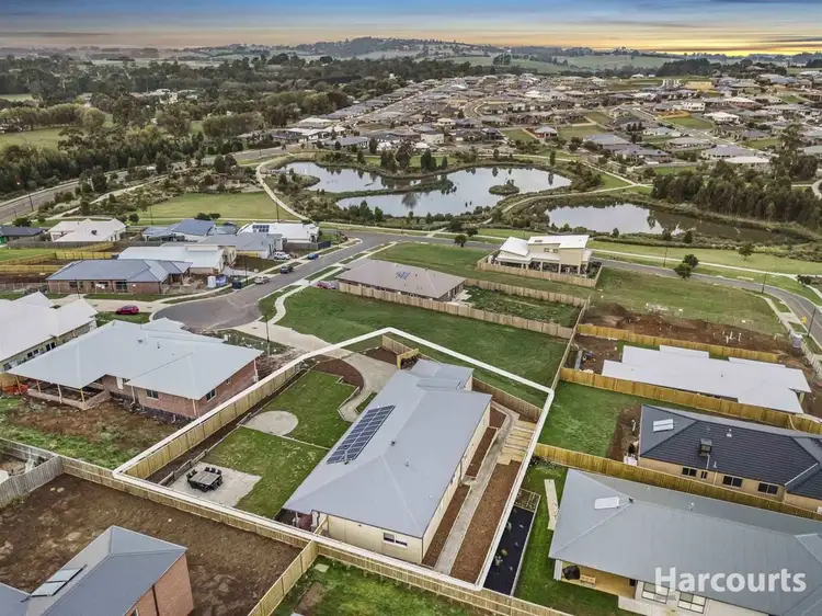 Second view of Homely house listing, 5 Harrods Close, Drouin VIC 3818