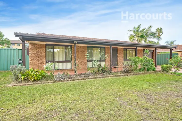11 Copperfield Drive, Ambarvale NSW 2560