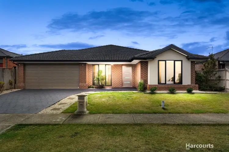 23 Vanessa Circuit, Pakenham VIC 3810