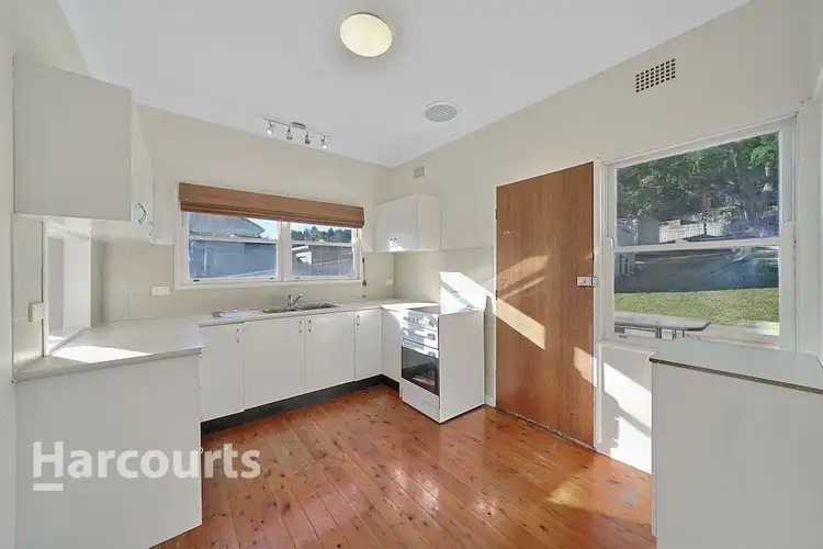 Fifth view of Homely house listing, 40 Donaldson Street, Bradbury NSW 2560