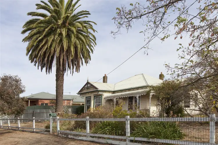 27 Viewpoint Street, Ararat VIC 3377